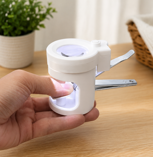 Lighted Nail Cutter with Magnifying Lens