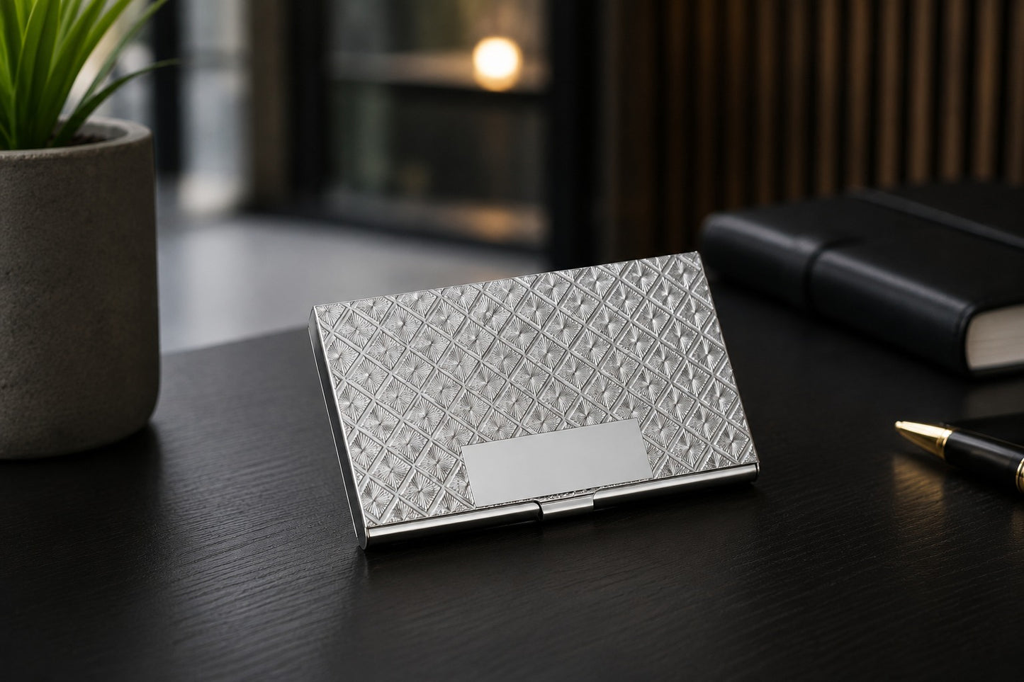 Engraved Diamond Pattern Metal Card Case